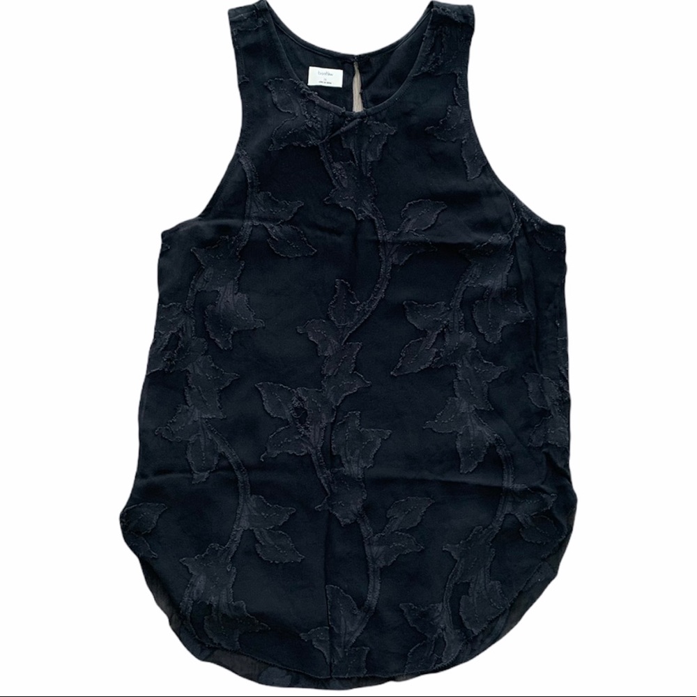 Wilfred Floral Lace Sleeveless-Blouse